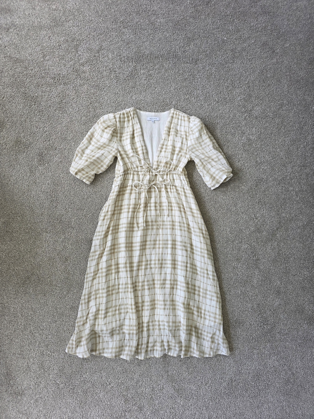 Women’s Beige Plaid Midi Dress